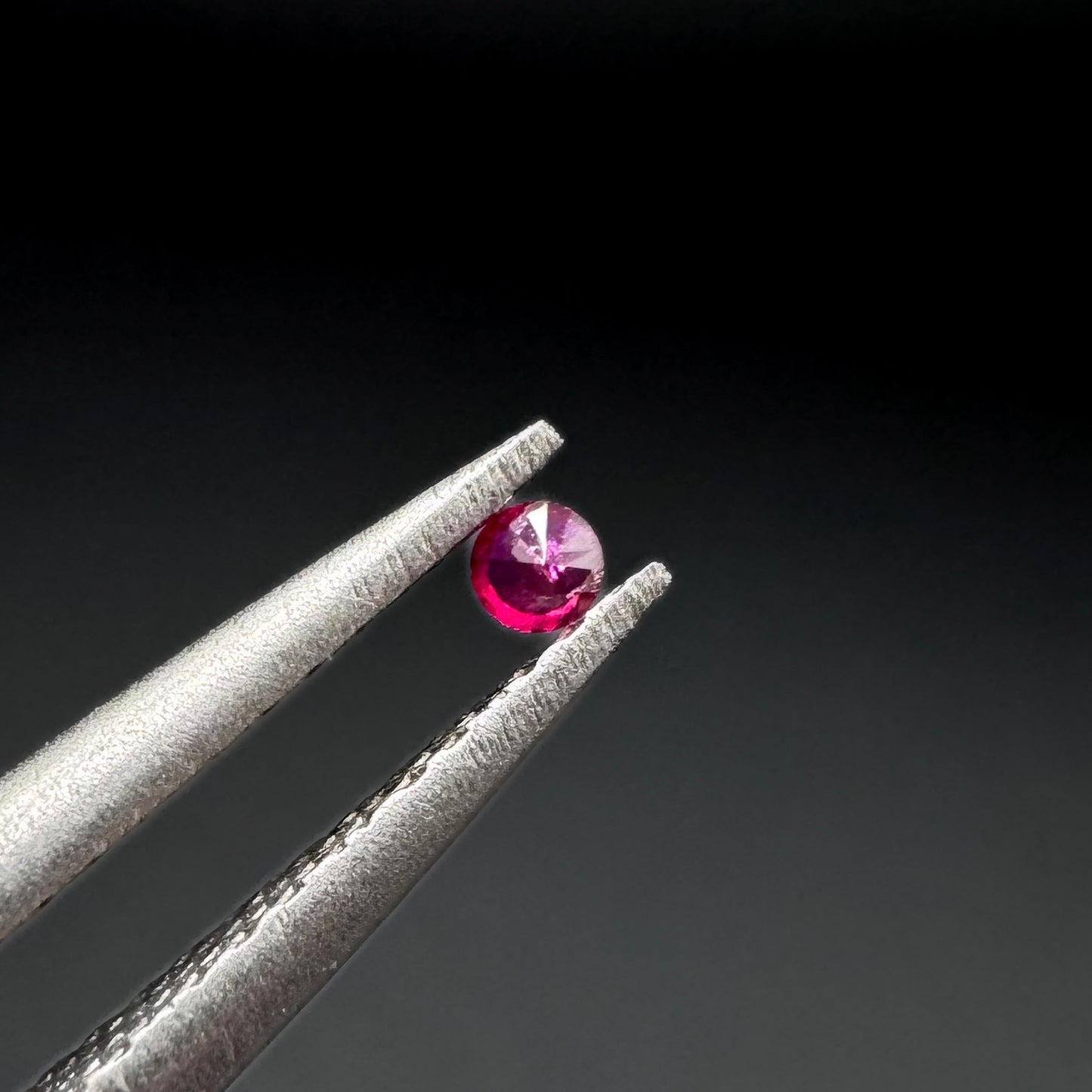 1.5mm Ruby Melee